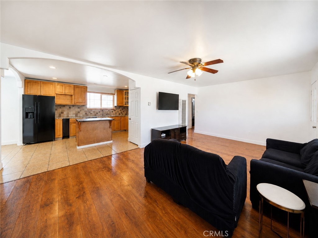 10715 3rd Avenue Property Photo 12