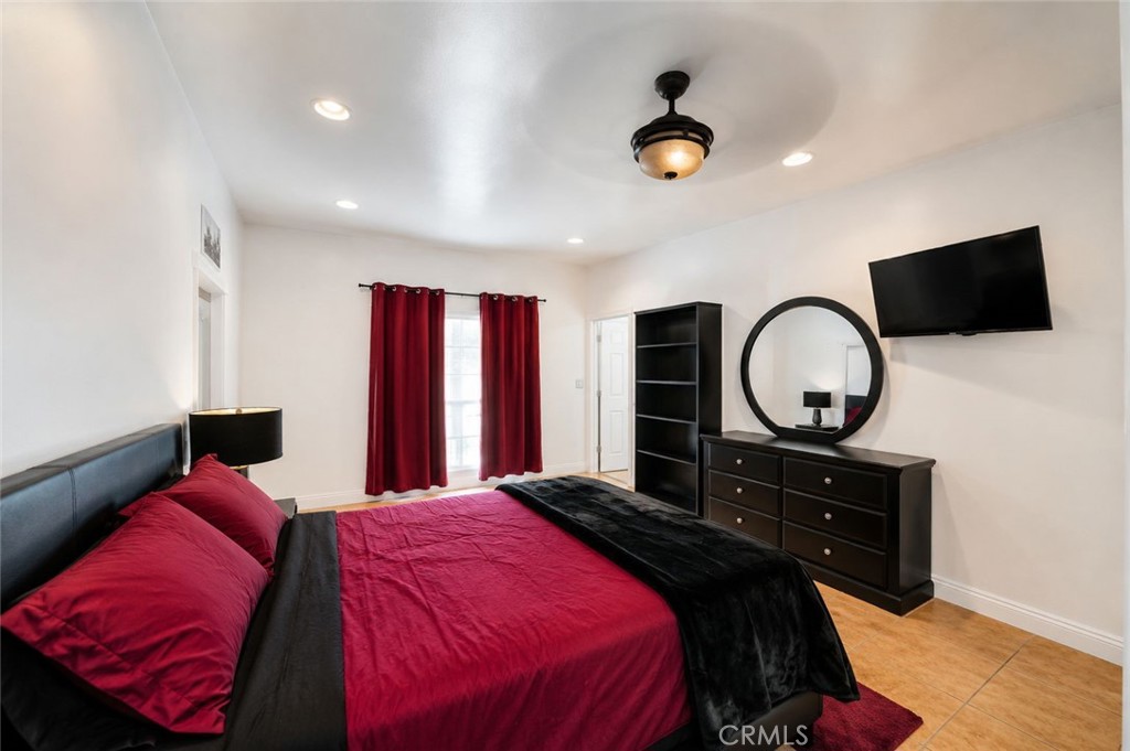 10715 3rd Avenue Property Photo 22