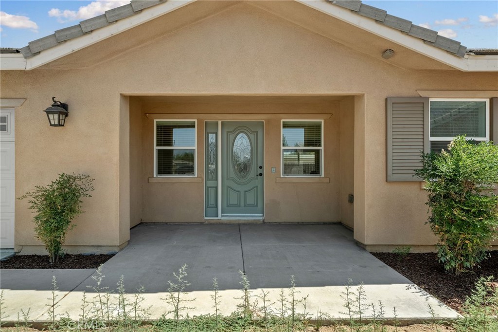 1238 Massachusetts Property Photo 2