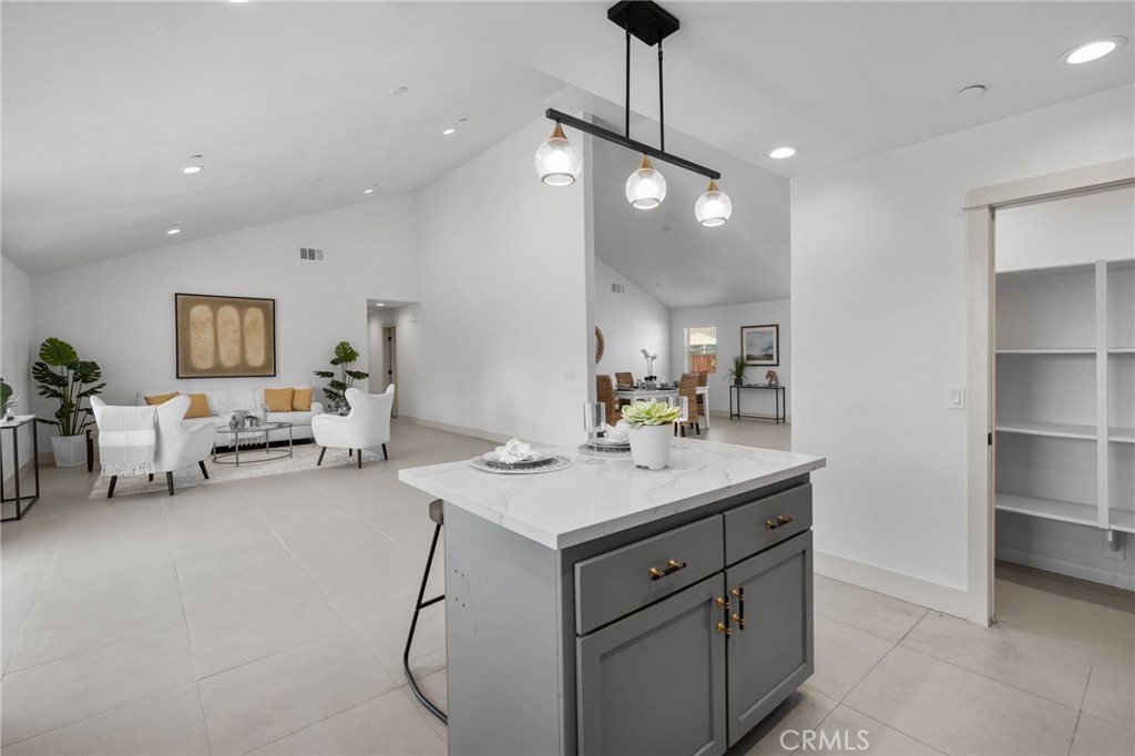 1238 Massachusetts Property Photo 7