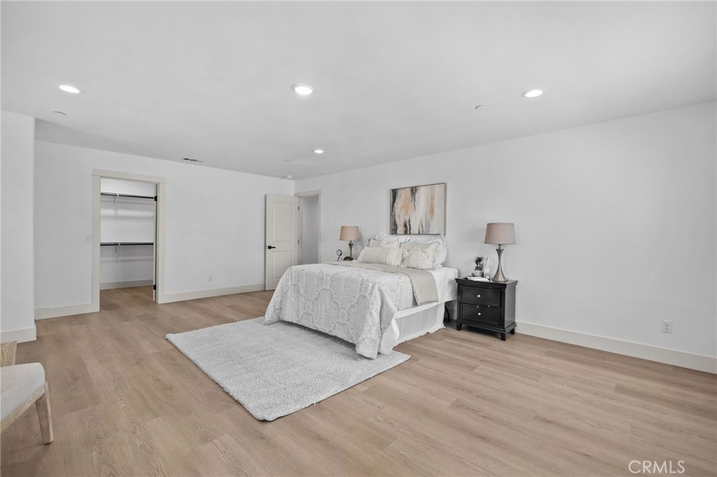 1238 Massachusetts Property Photo 18