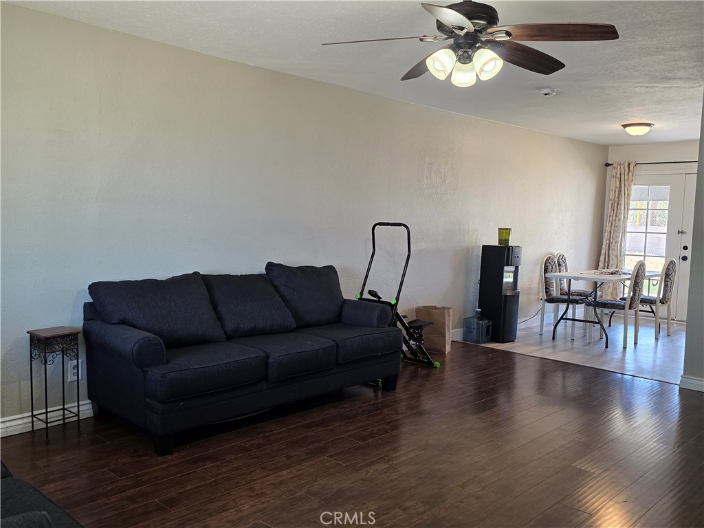 25595 Cheryle Property Photo 3