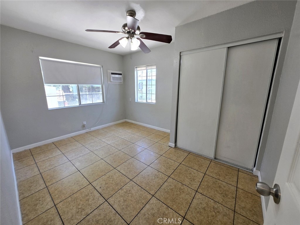 16466 Arrow Boulevard 2 Property Photo 7