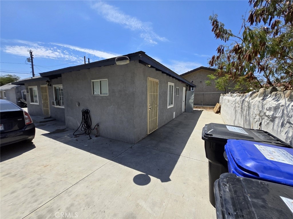 16466 Arrow Boulevard 2 Property Photo 15