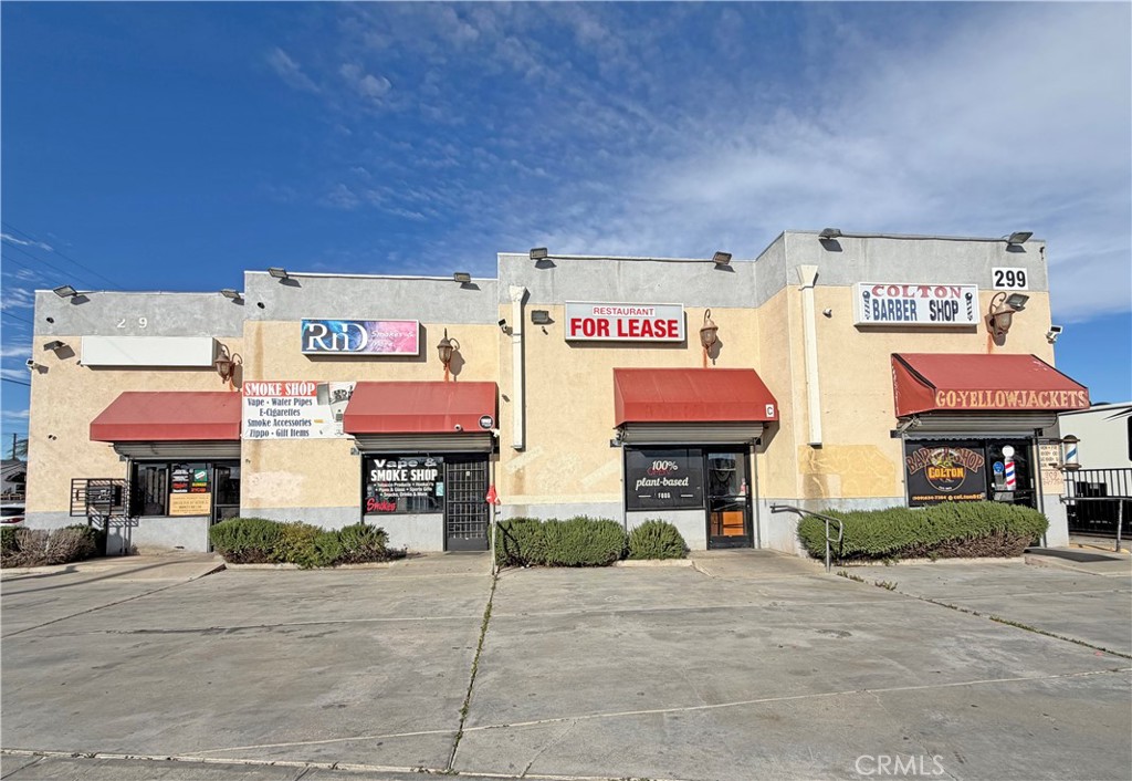 299 W Olive #b Property Photo 2