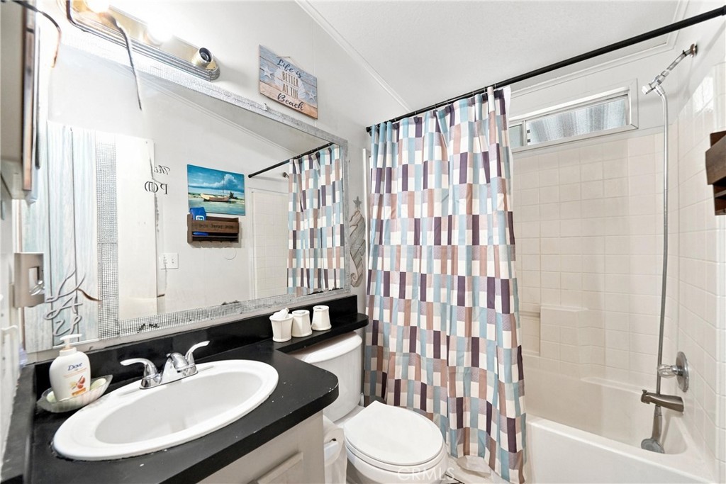 1721 E Colton 89 Property Photo 19