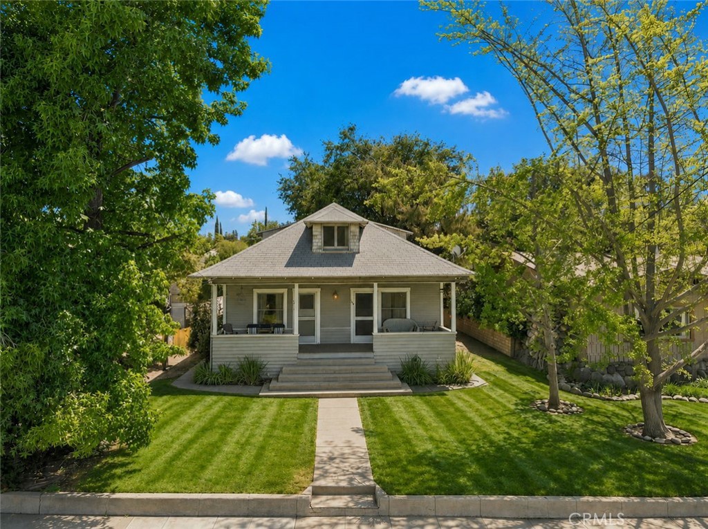 134 Grand Property Photo 2