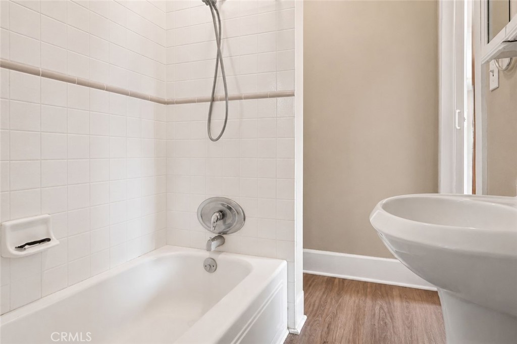 134 Grand Property Photo 15