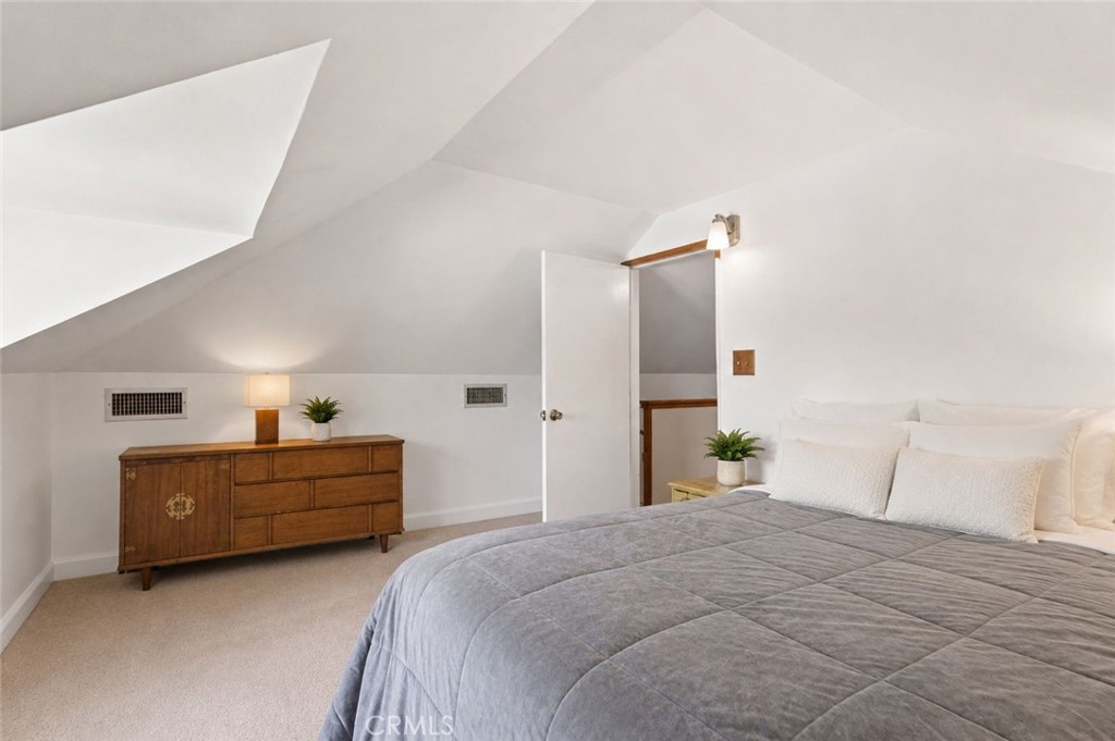 134 Grand Property Photo 36