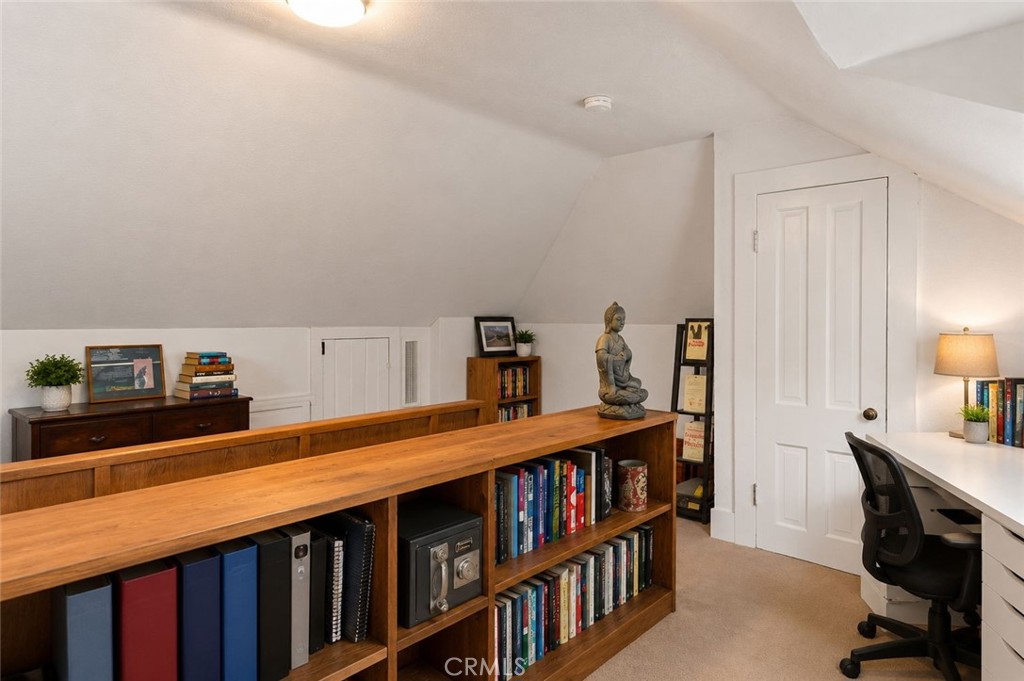 134 Grand Property Photo 39