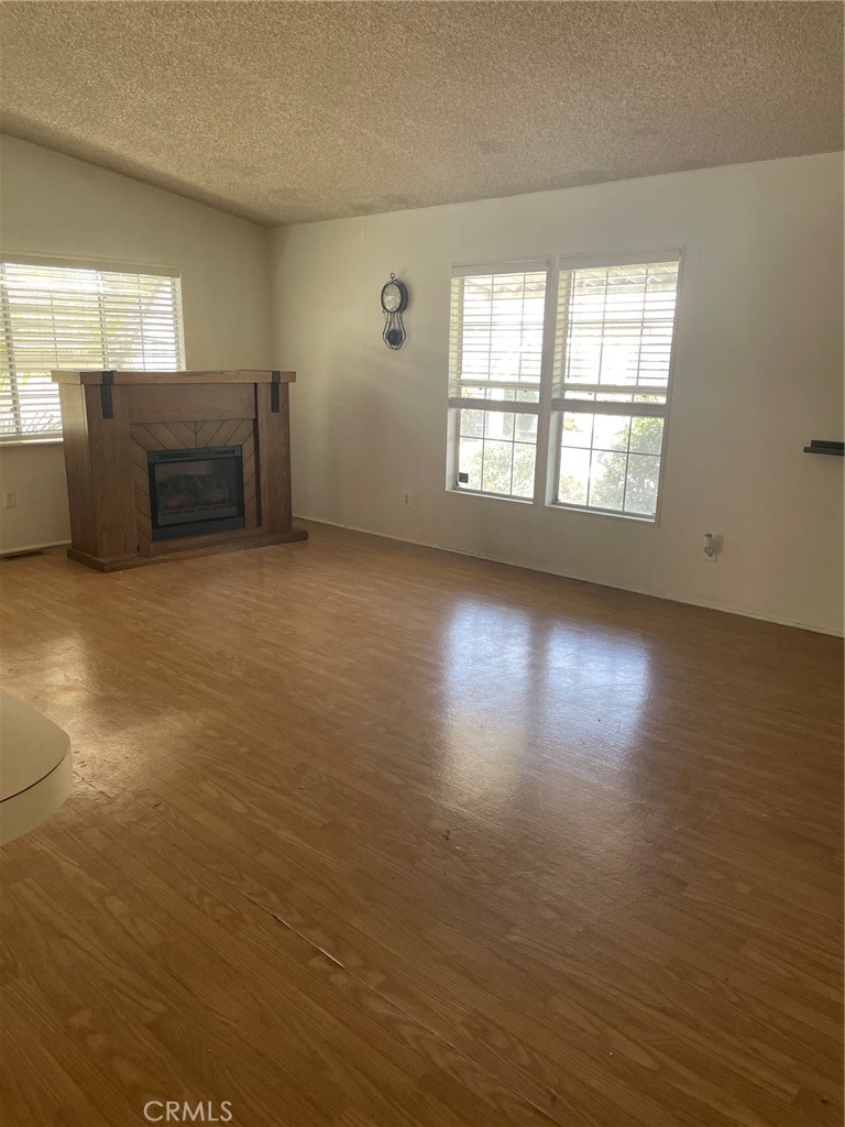 1245 W Cienega Avenue 138 Property Photo 15