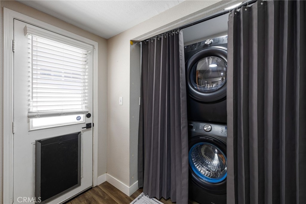 909 E I Street Property Photo 12
