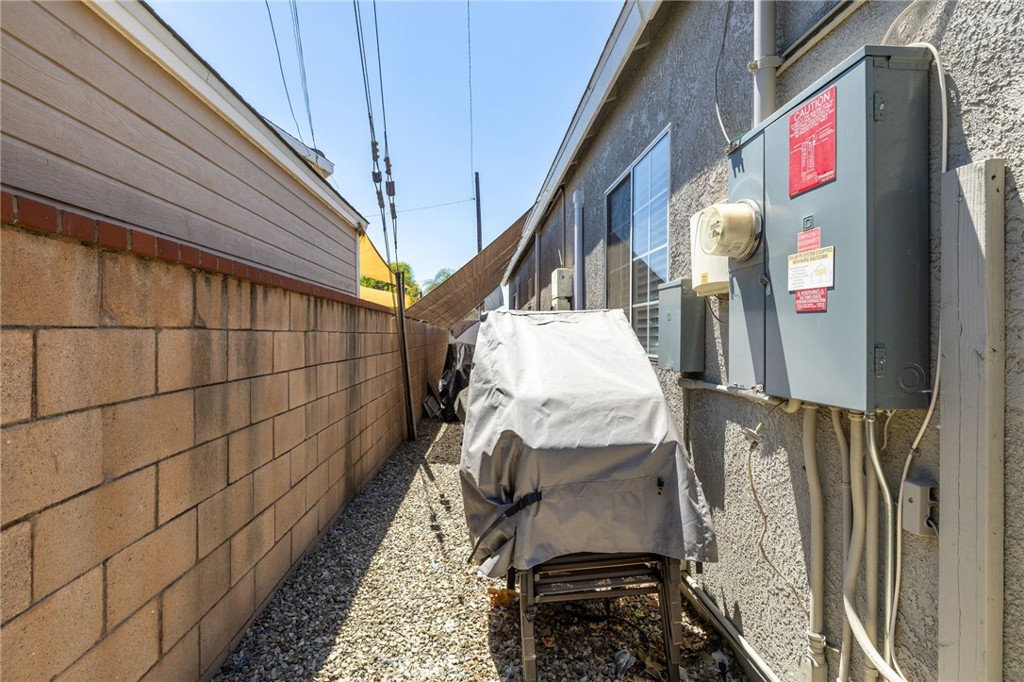 909 E I Street Property Photo 30