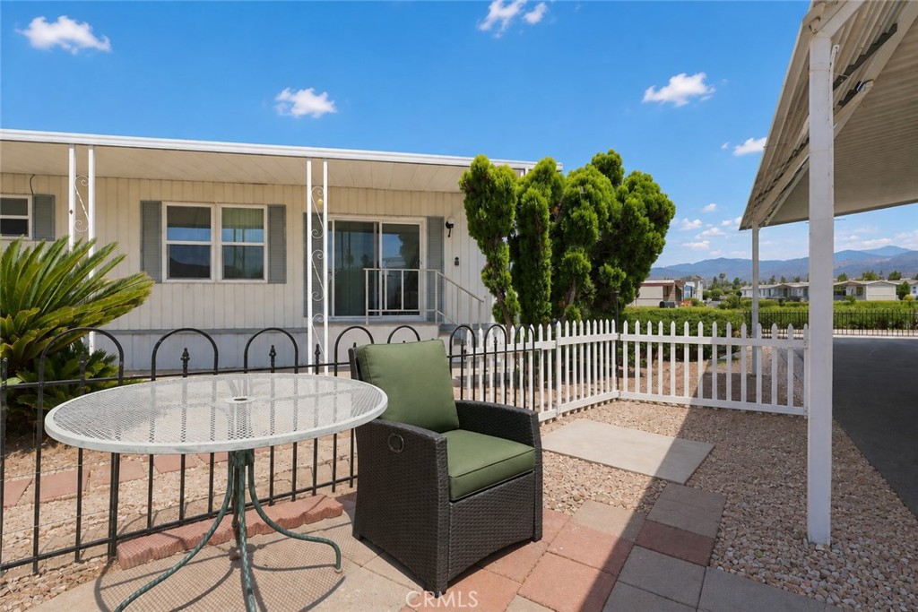 1630 W Covina Boulevard 26 Property Photo 5