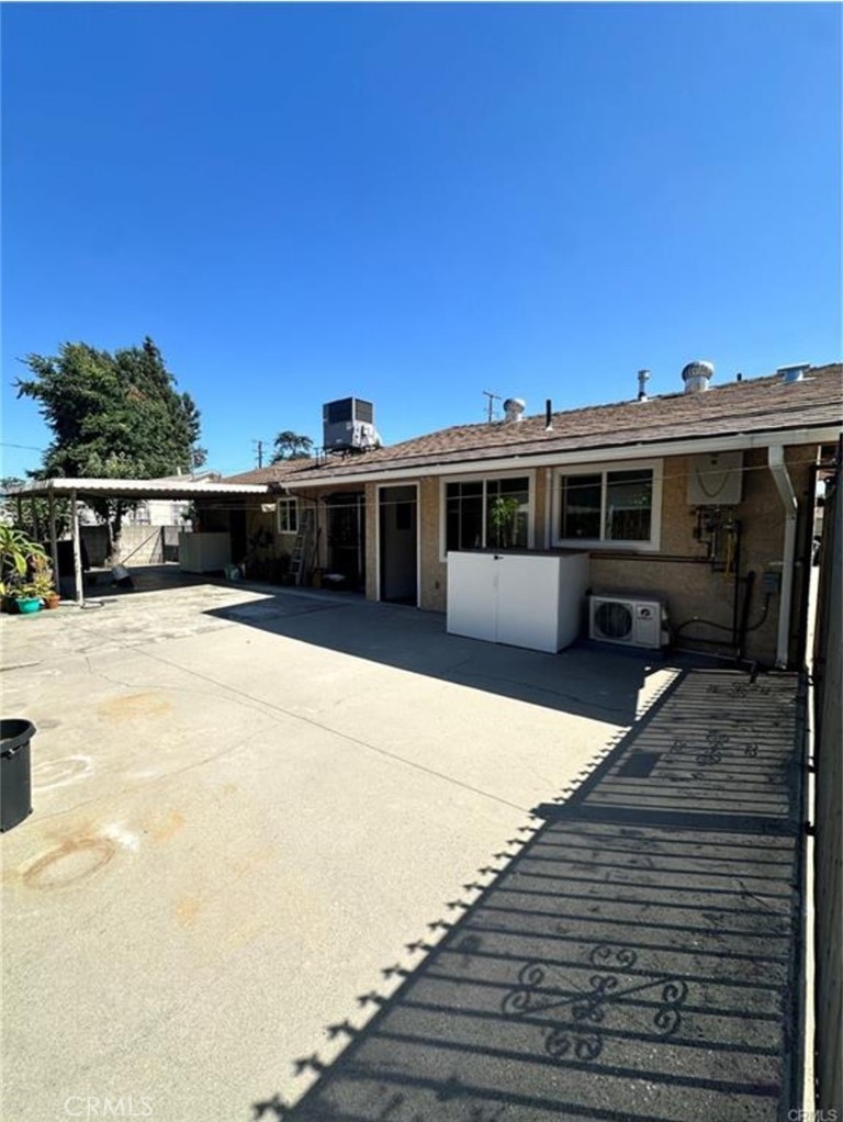 11713 Killian Property Photo 3