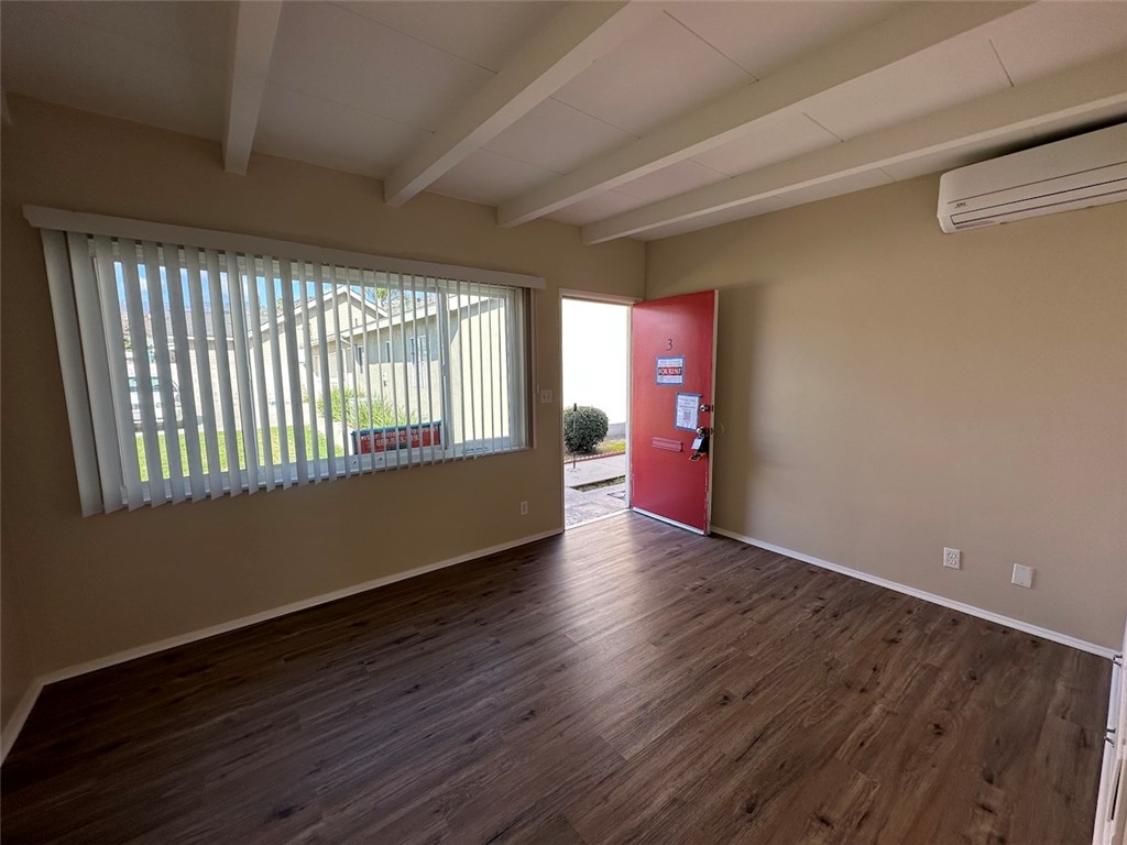 1015 N Azusa Avenue 03 Property Photo 8