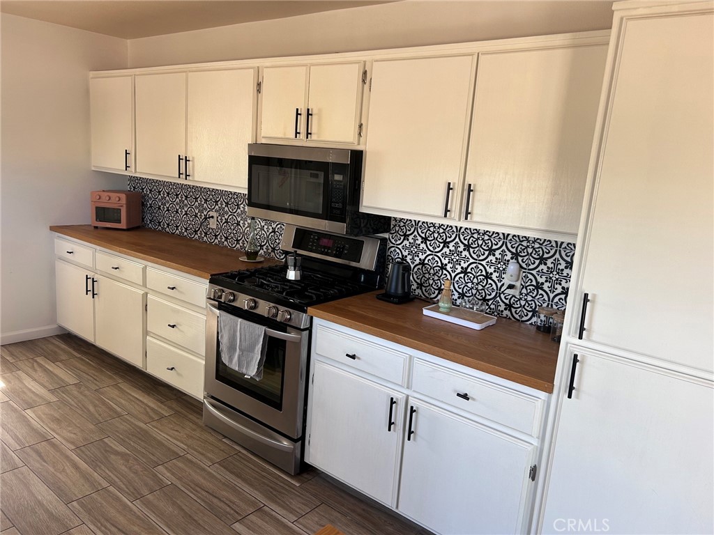 58168 Canterbury Property Photo 15