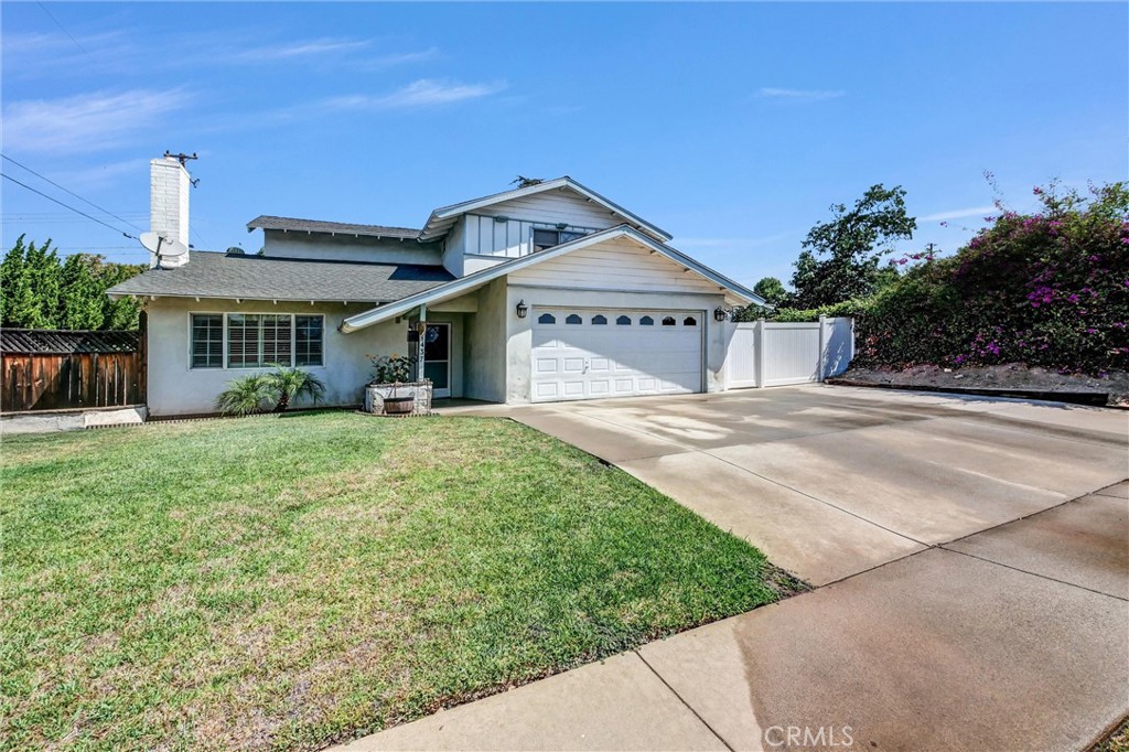 437 Portola Property Photo 3