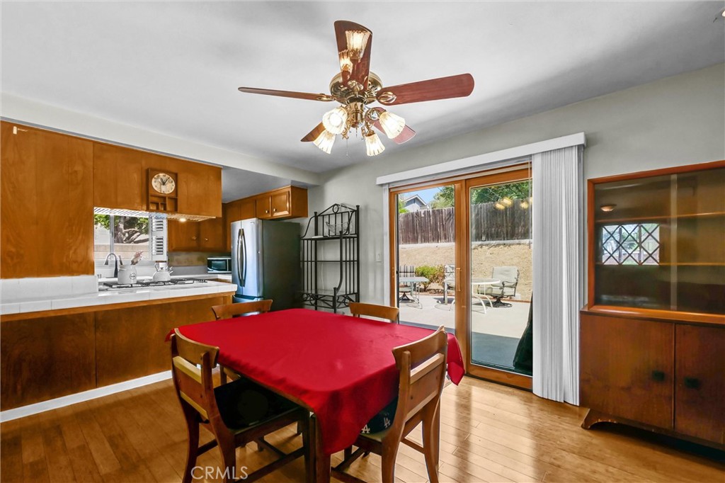 437 Portola Property Photo 7