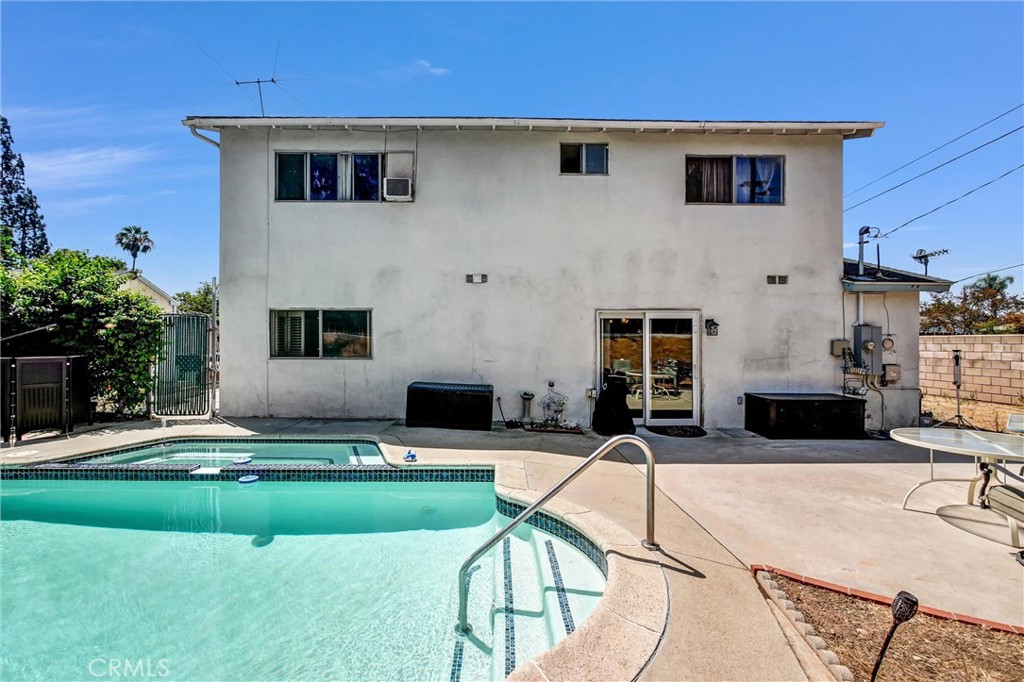 437 Portola Property Photo 25