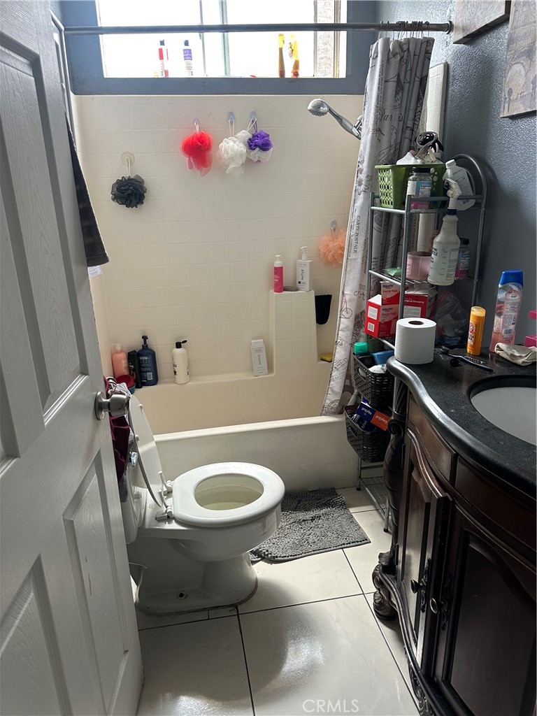 1040 S Alice Property Photo 23