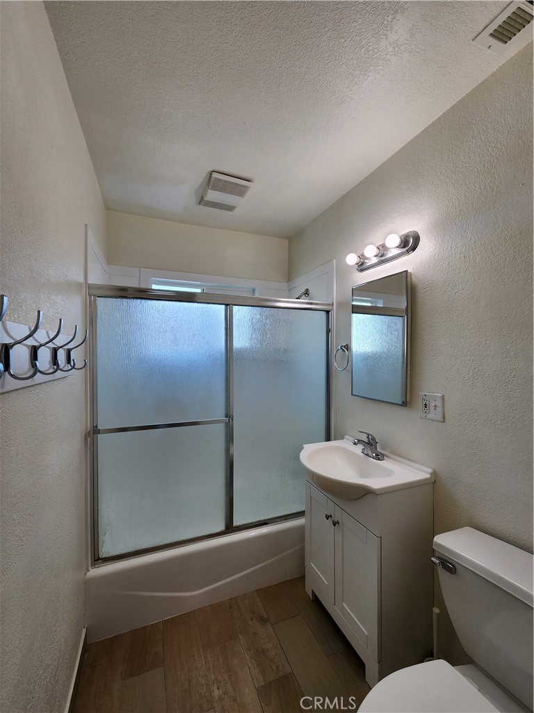 4765 Harvard Property Photo 10