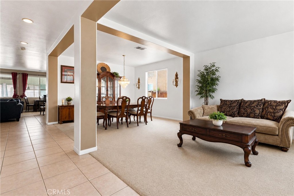11778 Dos Palmas Property Photo 6