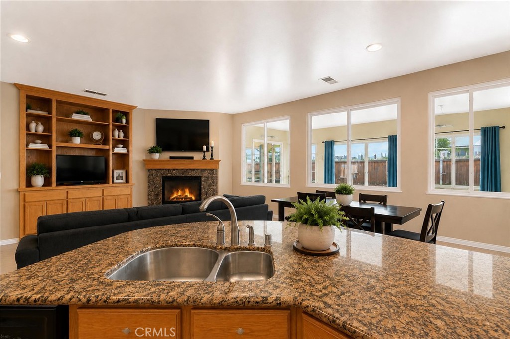 11778 Dos Palmas Property Photo 14