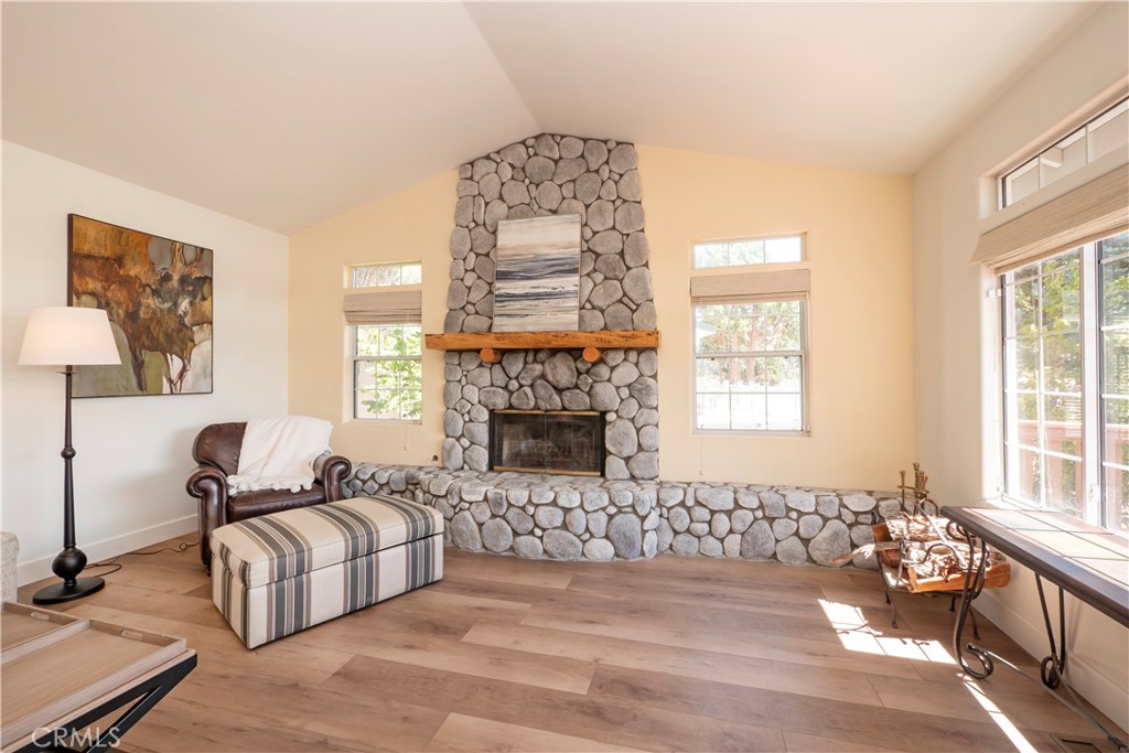 42419 Bear Property Photo 10