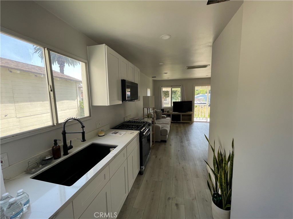 463 Macdonald Street Property Photo 9