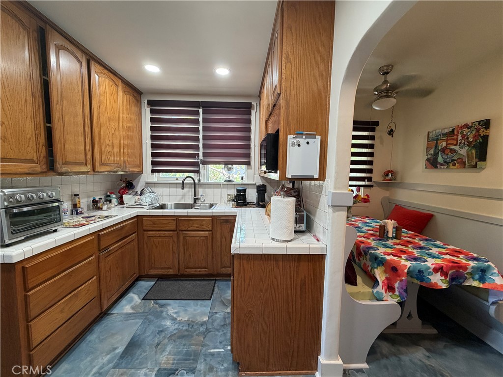 804 N Catalina Property Photo 4
