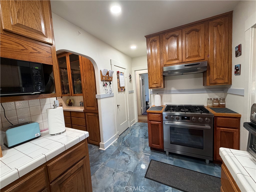 804 N Catalina Property Photo 5