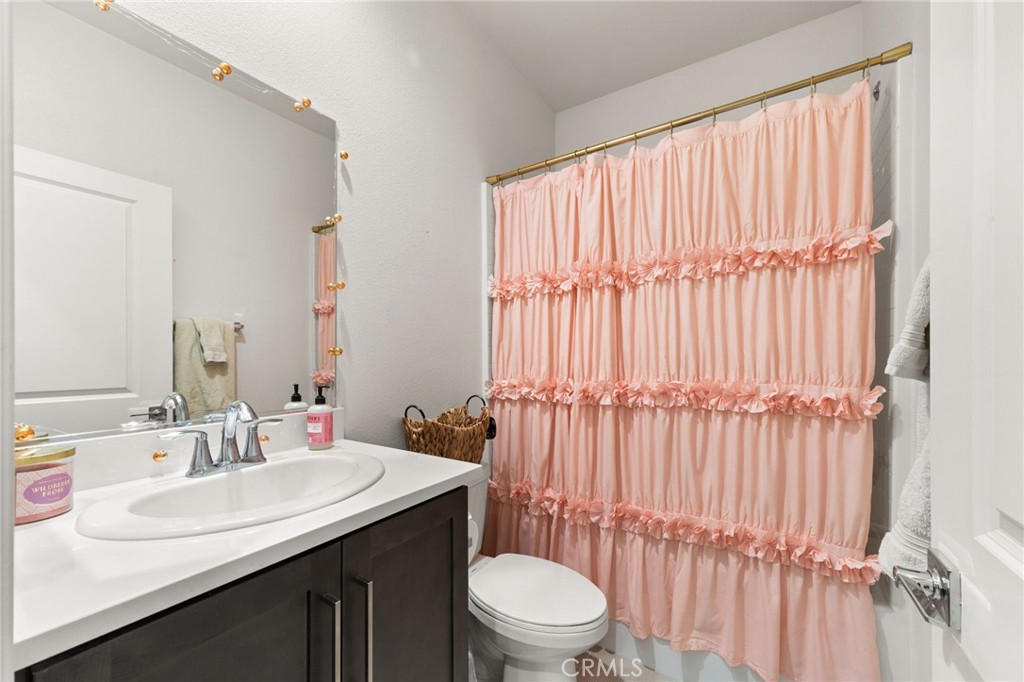 15623 Kings Peak Drive Property Photo 18