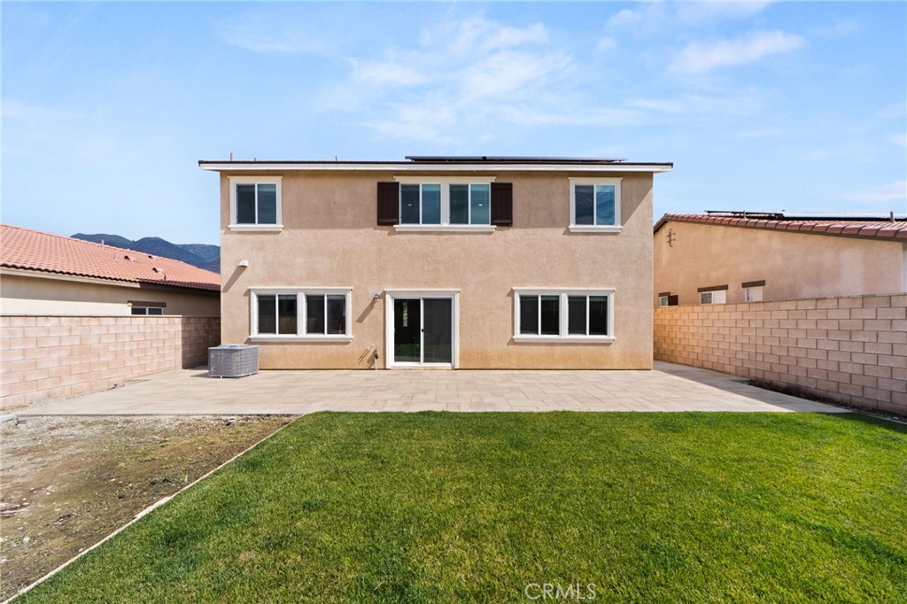 15623 Kings Peak Drive Property Photo 33