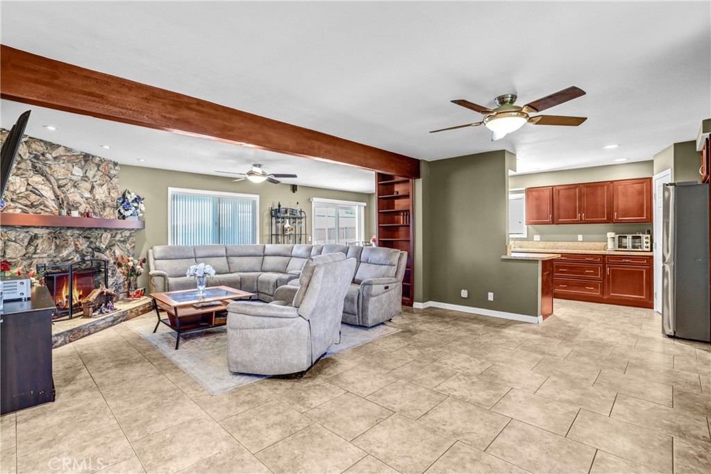 1170 Michigan Property Photo 4