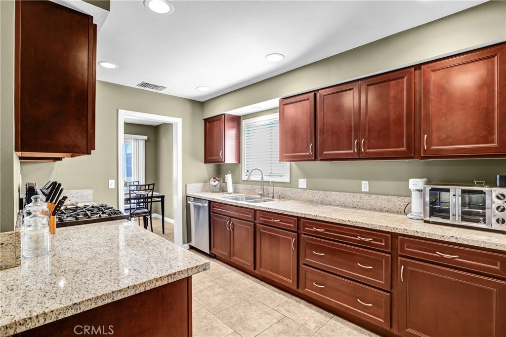 1170 Michigan Property Photo 9
