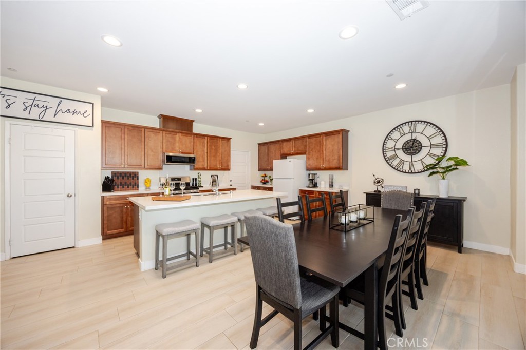 2229 Opal Street Property Photo 8