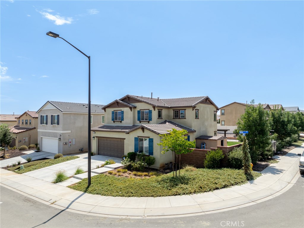 2229 Opal Street Property Photo 37