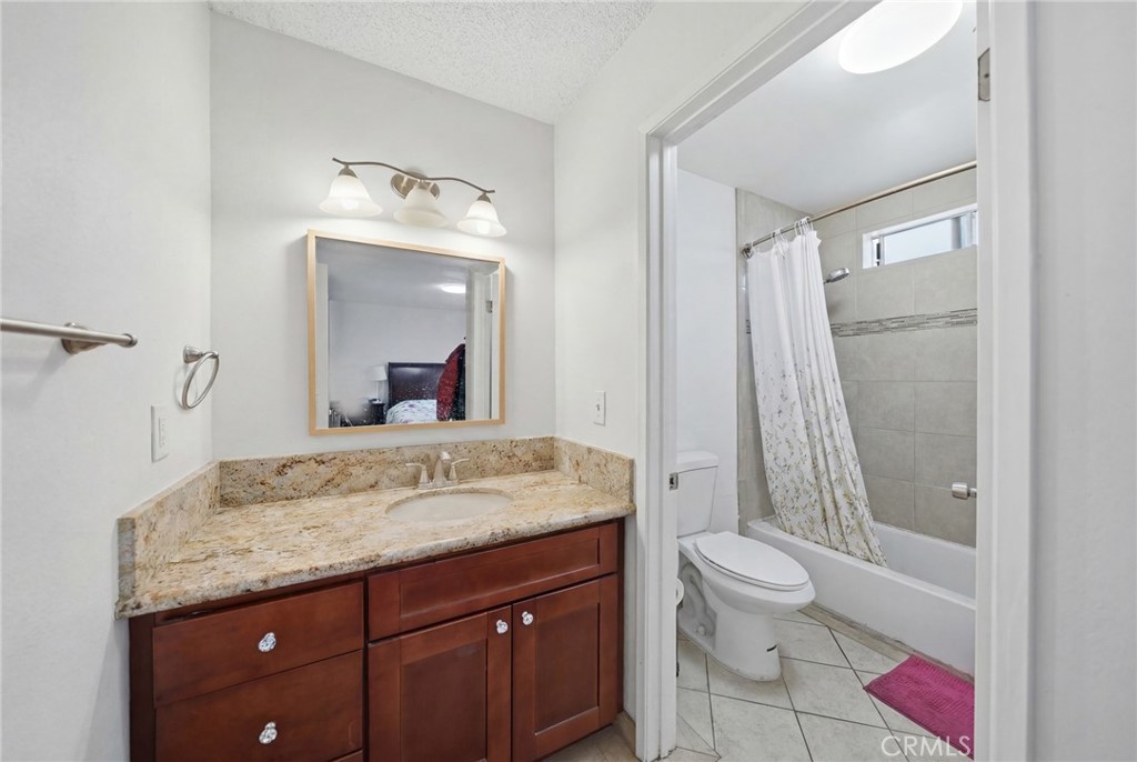 824 S Stoneman Avenue 16 Property Photo 17