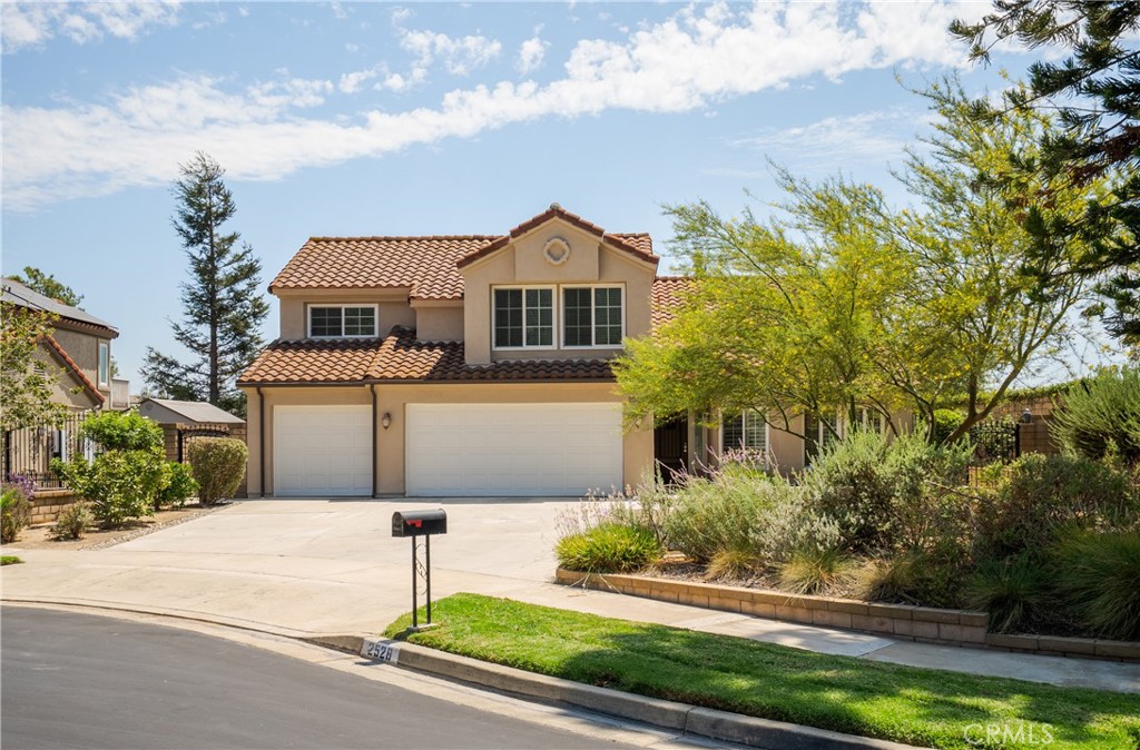 2528 Sloan Property Photo