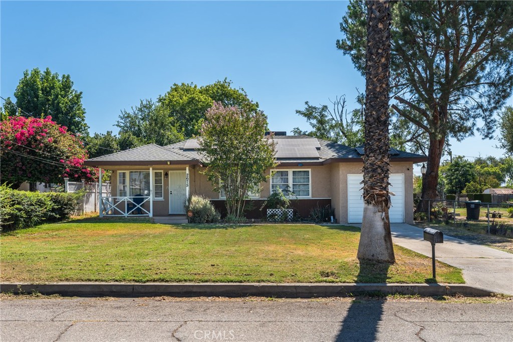 2675 Lawrence Avenue Property Photo 1