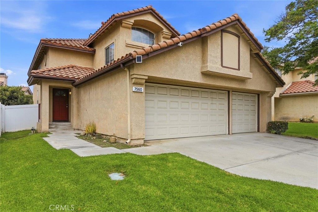 7560 Santa Lucia Property Photo 2