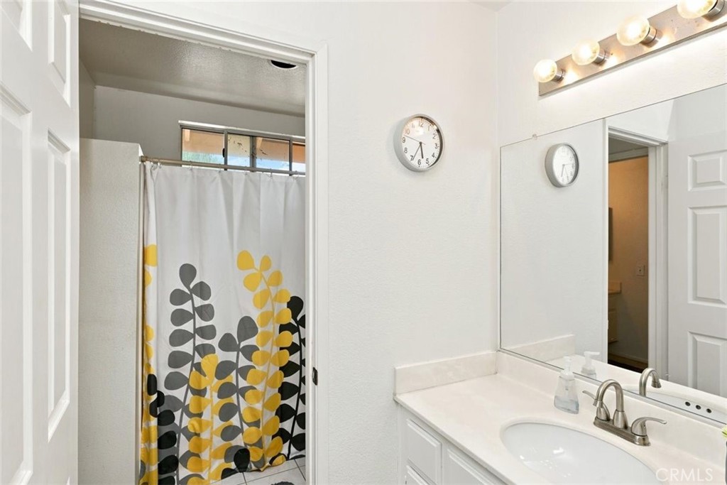 7560 Santa Lucia Property Photo 34