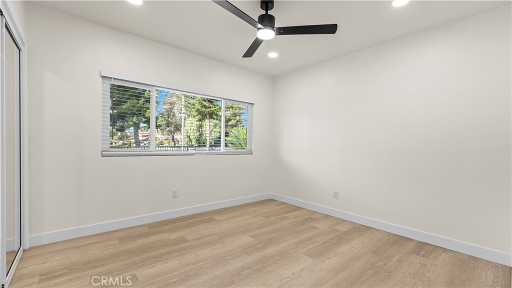 5737 Riverside Avenue Property Photo 20