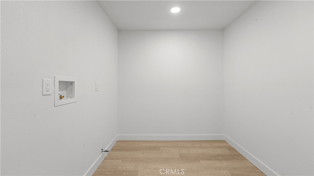 5737 Riverside Avenue Property Photo 29