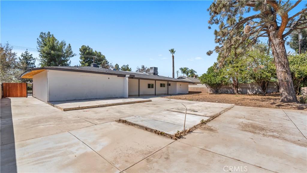 5737 Riverside Avenue Property Photo 34