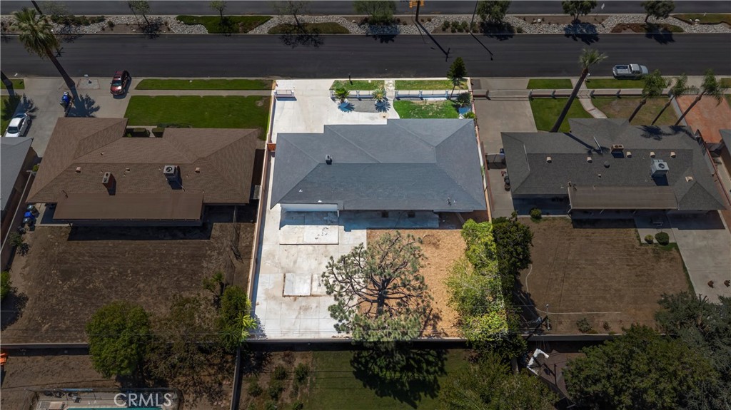 5737 Riverside Avenue Property Photo 37