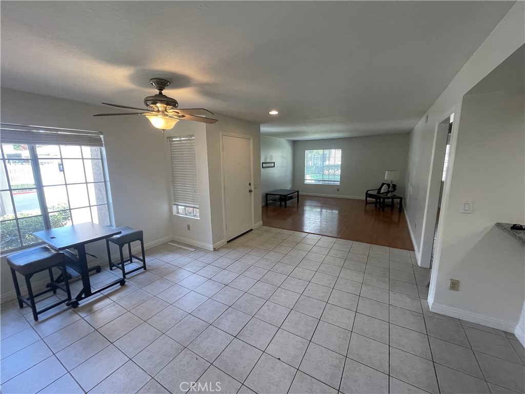 50 Woodleaf Property Photo 4
