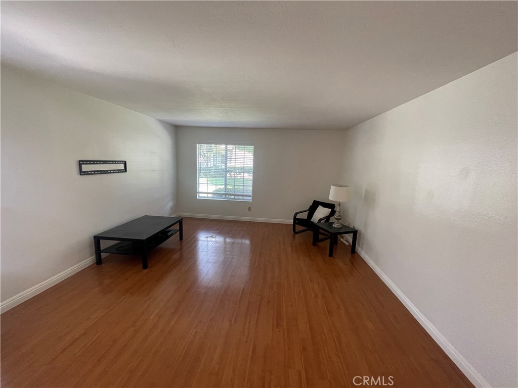 50 Woodleaf Property Photo 6