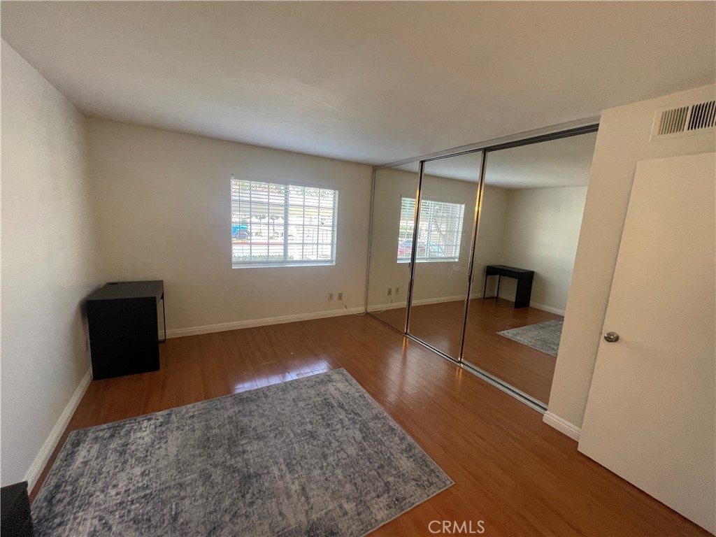 50 Woodleaf Property Photo 10